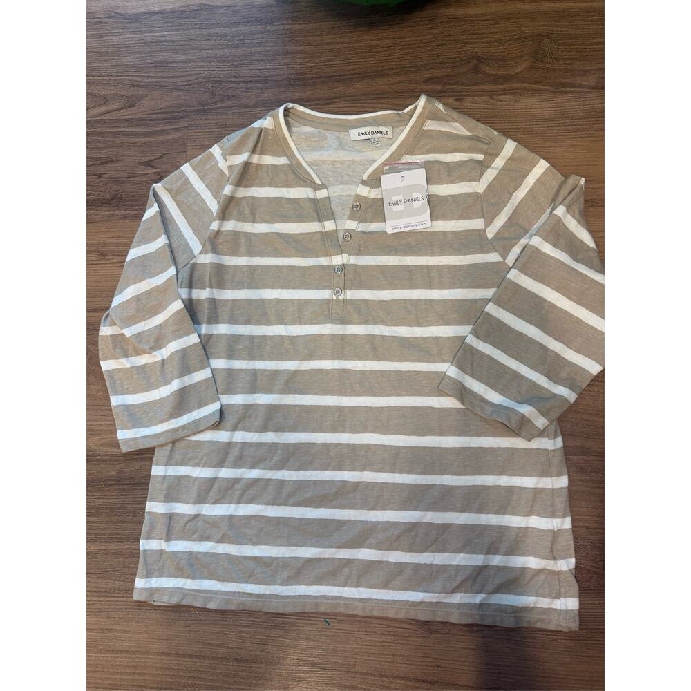 Emily Daniels Women's XL Striped Henley 3/4 Sleeve Top Khaki White